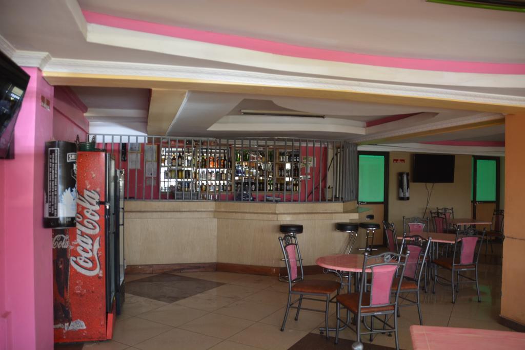 Starehe Link Hotel Nairobi Eksteriør billede